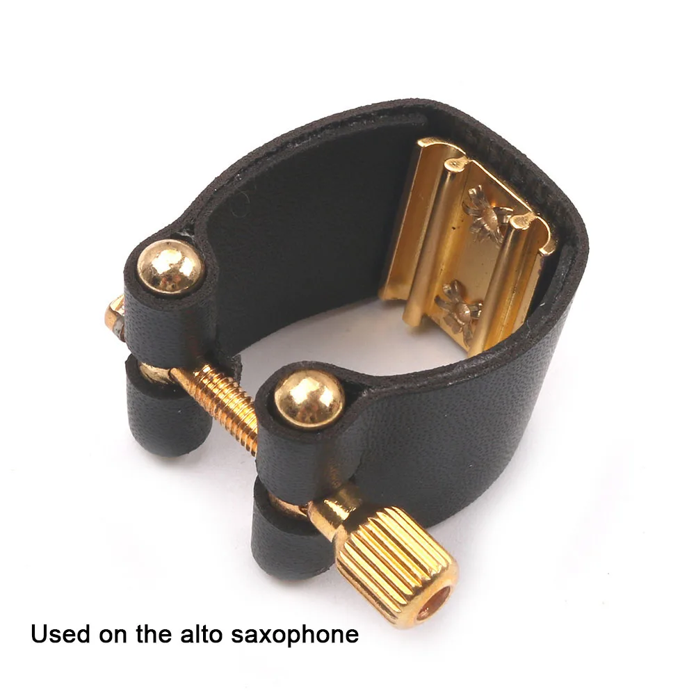 1x Tenor Sax Mouthpiece Ligature Saxophone Mouthpiece Leather Fastener Clip Ligatures For Tenor Sax Mouthpiece Accessories
1x Tenor Sax Mouthpiece Ligature Saxophone Mouthpiece Leather Fastener Clip Ligatures For Tenor Sax Mouthpiece Accessories