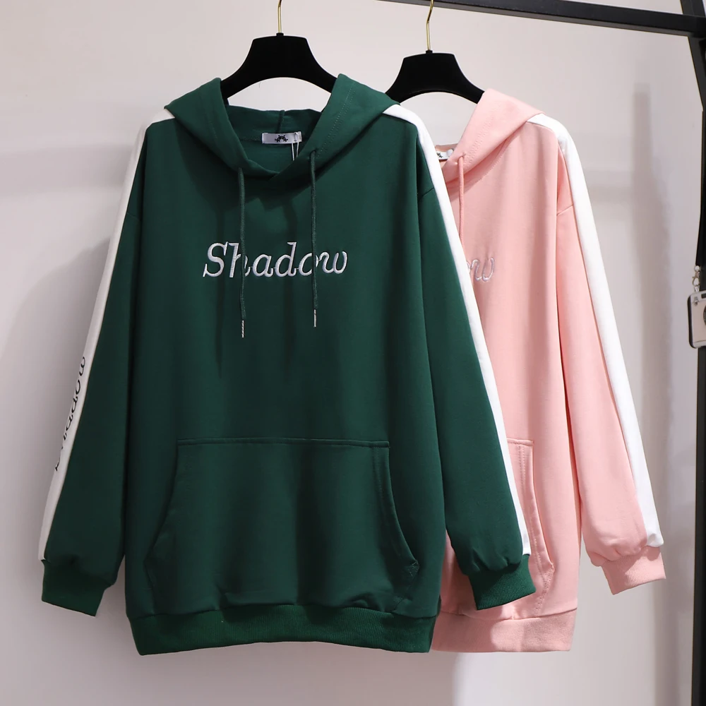 200kg oversized women's clothing fat sister 2022 spring letter Hooded Sweater covering the belly and showing thin coat
200kg oversized women's clothing fat sister 2022 spring letter Hooded Sweater covering the belly and showing thin coat