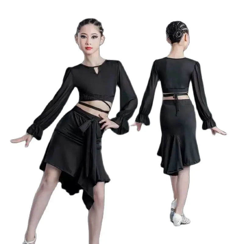 1set/lot children black latin dancing leotard and skirt girl velvet lace cha cha tango dancing costumes
1set/lot children black latin dancing leotard and skirt girl velvet lace cha cha tango dancing costumes