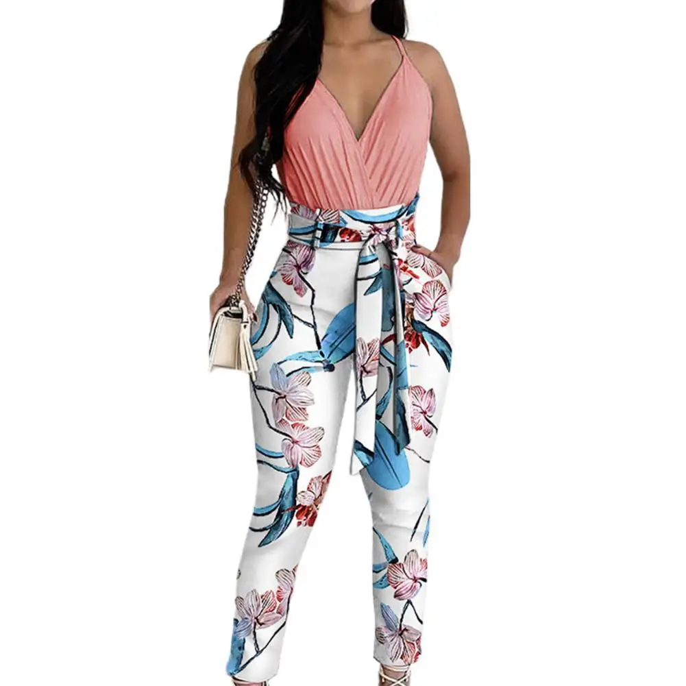 Summer Women Romper Slim Fit Contrast Color Spaghetti Strap Deep V Neck Sleeveless Lady Jumpsuit Overalls Banquet Female Clothes
Summer Women Romper Slim Fit Contrast Color Spaghetti Strap Deep V Neck Sleeveless Lady Jumpsuit Overalls Banquet Female Clothes