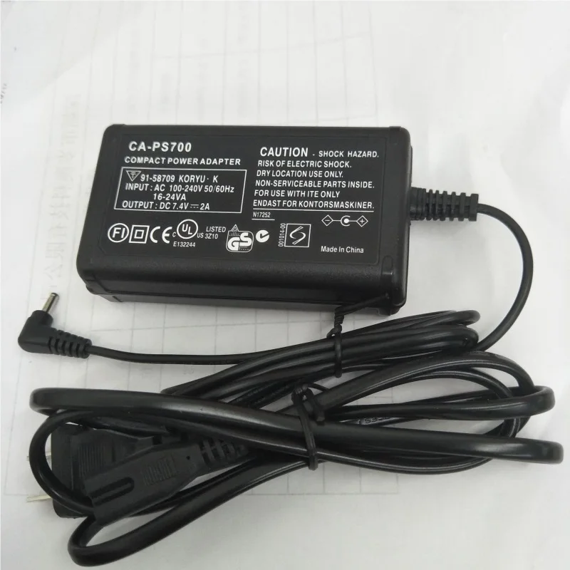 ACK-E8 power adapter is suitable for three-piece set of Canon camera external power adapter
ACK-E8 power adapter is suitable for three-piece set of Canon camera external power adapter