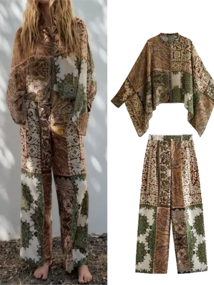 Elegant Retro Women's 2 Piece Set Fashion Print Bat Wing Sleeved Shirt Wide Leg Pants Suits 2023 Casual Lady High Street Outfits
Elegant Retro Women's 2 Piece Set Fashion Print Bat Wing Sleeved Shirt Wide Leg Pants Suits 2023 Casual Lady High Street Outfits