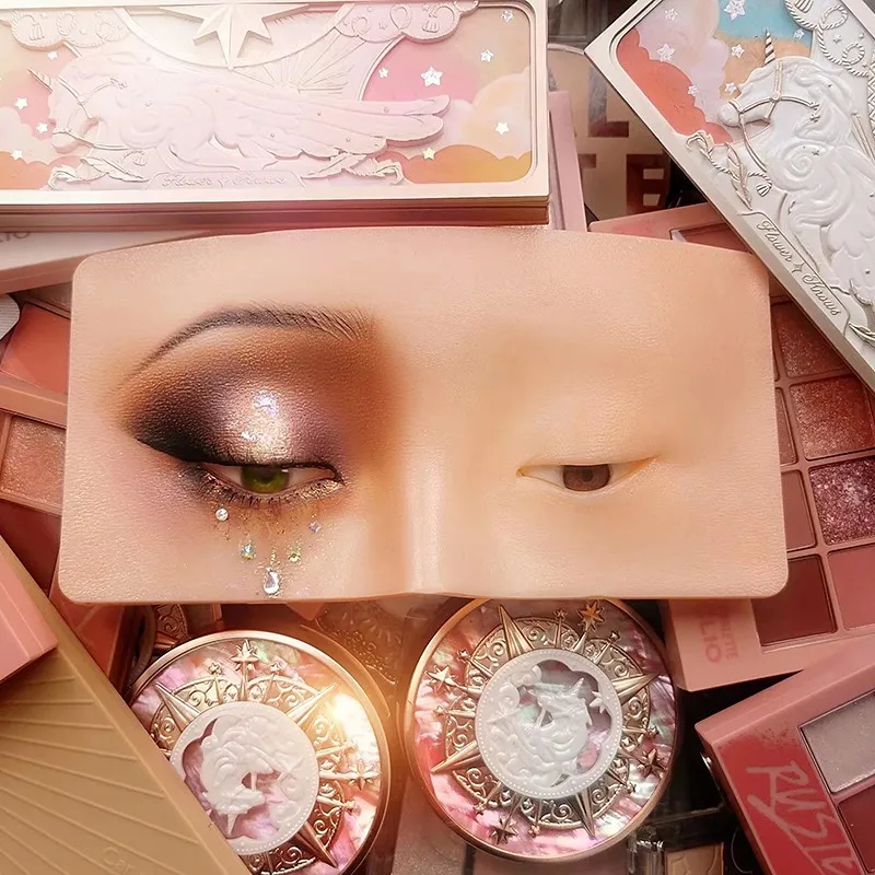 Cosmetic Makeup Practice Pad Reusable 5D Mask Board Skin Eyelash Face Solution Makeup Mannequin Silicone for Training Supplies
Cosmetic Makeup Practice Pad Reusable 5D Mask Board Skin Eyelash Face Solution Makeup Mannequin Silicone for Training Supplies