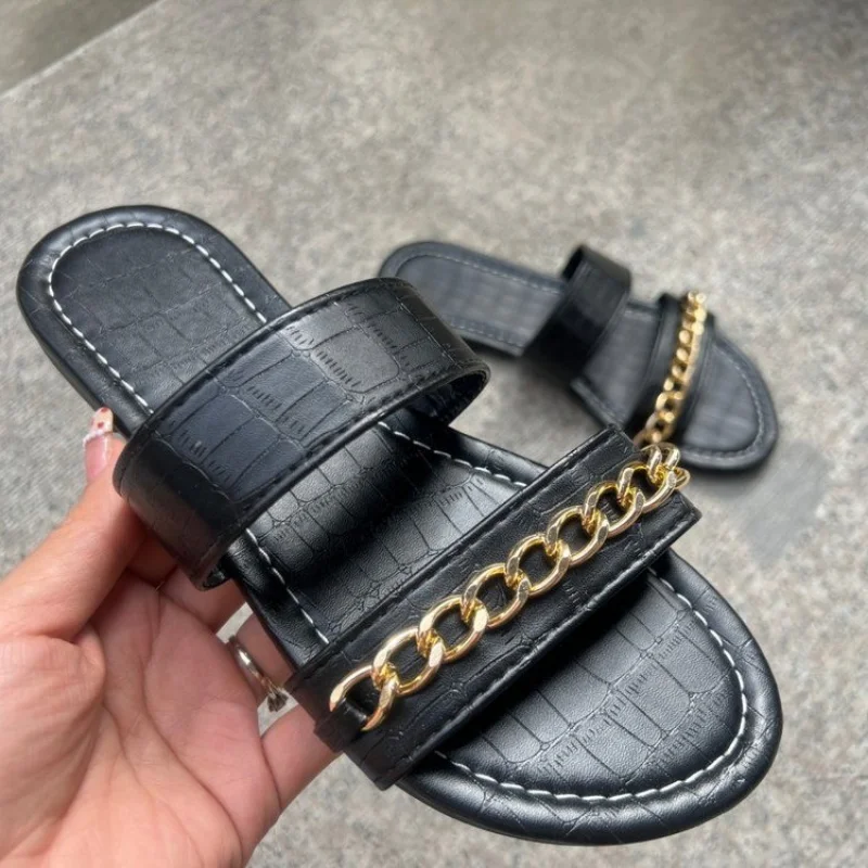 2023 Women's Slippers Summer Fashion Retro Square Heel Women's Shoes One-piece Flat Bottom Chain Women's Sandals Zapatos Mujer
2023 Women's Slippers Summer Fashion Retro Square Heel Women's Shoes One-piece Flat Bottom Chain Women's Sandals Zapatos Mujer