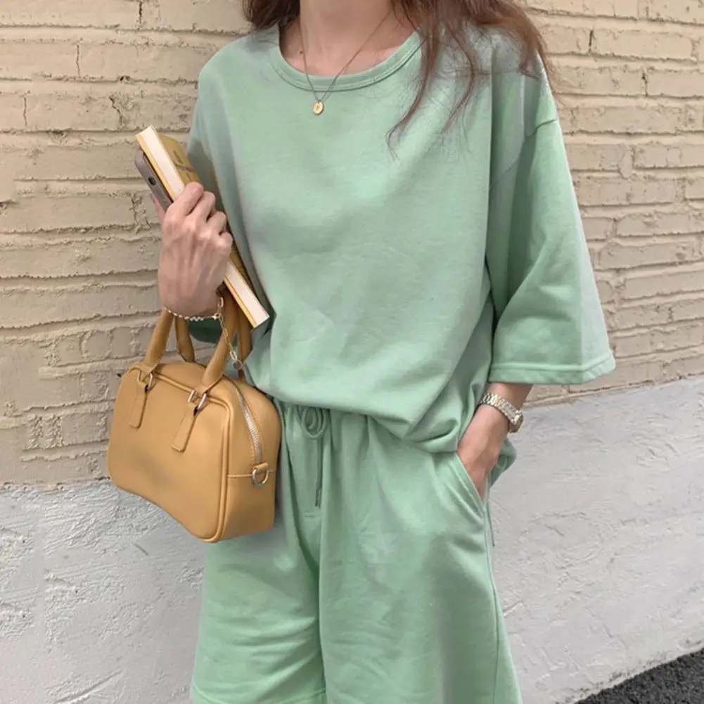 2 Pcs/Set Women T-shirt Shorts Set Lady Summer Tracksuit 3/4 Sleeve Gym Lady Summer Tracksuit Female Clothes For Daily Wear
2 Pcs/Set Women T-shirt Shorts Set Lady Summer Tracksuit 3/4 Sleeve Gym Lady Summer Tracksuit Female Clothes For Daily Wear