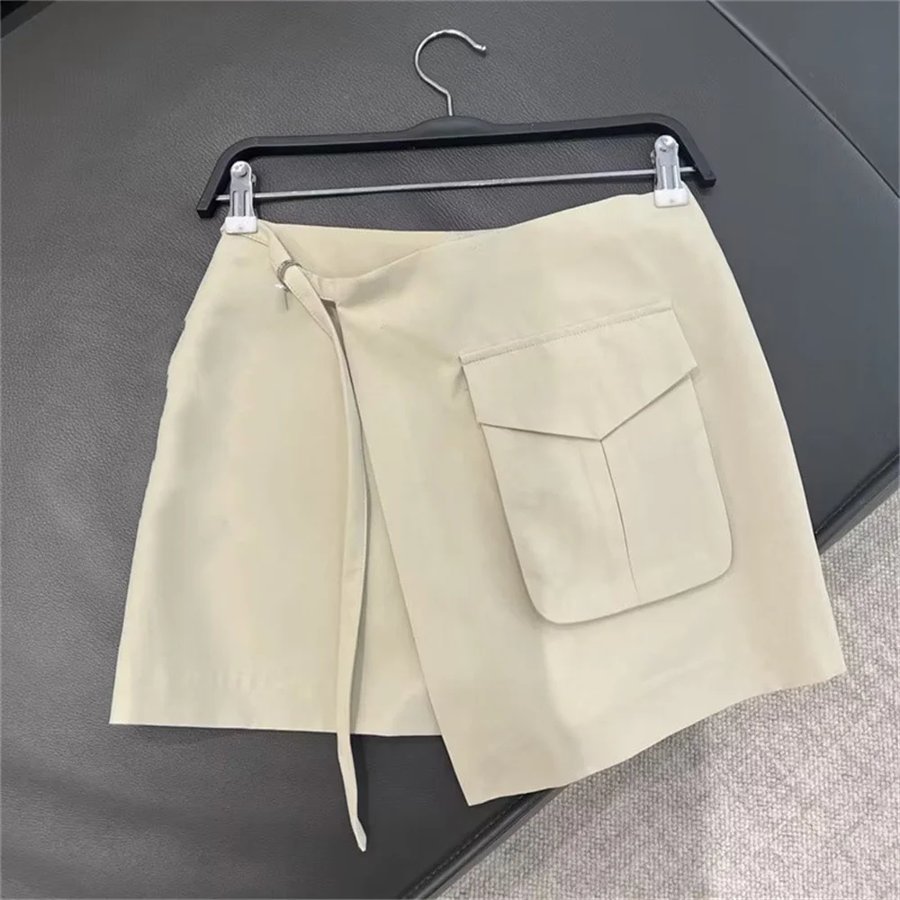 2023 Summer Dress New Flip Pocket Decoration Buckle Lace Decoration Workwear High Waist Culottes Women's Dress 7563081
2023 Summer Dress New Flip Pocket Decoration Buckle Lace Decoration Workwear High Waist Culottes Women's Dress 7563081