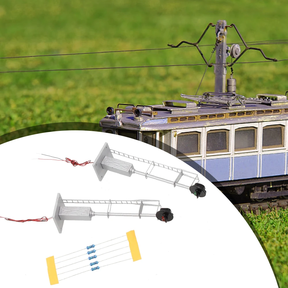 OO/HO Scale Model Railway Two Light Searchlight 3V DC Two-colors SMD LEDs Common Anode Signal With Resistance Garden Decoration
OO/HO Scale Model Railway Two Light Searchlight 3V DC Two-colors SMD LEDs Common Anode Signal With Resistance Garden Decoration