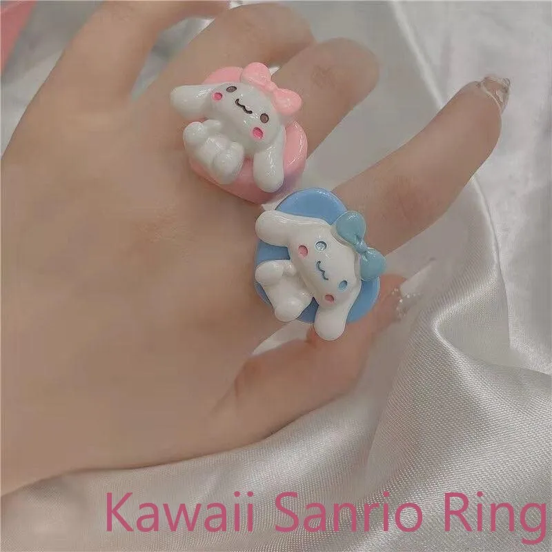 Kawaii Sanrio кольцо, милый Коричный мультфильм аниме парные Изысканные кольца, игрушки для девочек, подарки на день рождения
Kawaii Sanrio кольцо, милый Коричный мультфильм аниме парные Изысканные кольца, игрушки для девочек, подарки на день рождения