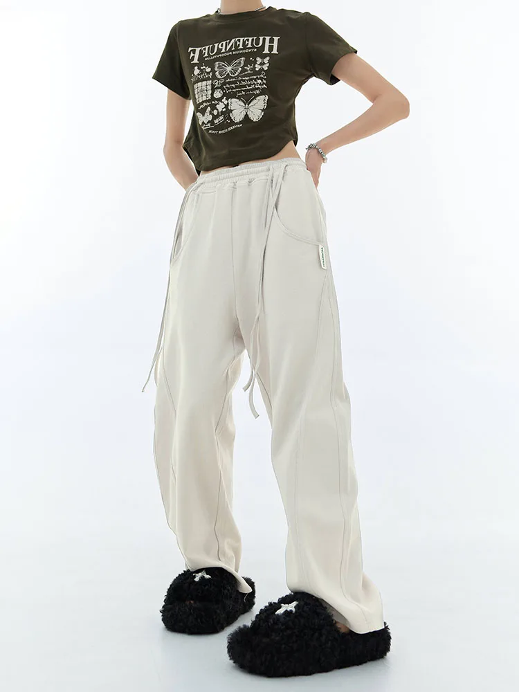 2022 Oversize Women Jogging Sweatpants Korean Fashion Sports Pants Casual Harajuku Elastic Waist Wide Leg Trousers Streetwear
2022 Oversize Women Jogging Sweatpants Korean Fashion Sports Pants Casual Harajuku Elastic Waist Wide Leg Trousers Streetwear