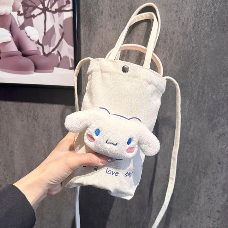Kawaii Sanrioed Cinnamoroll Kuromi My Melody Phone Bags Cute Cup bag Crossbody Portable Canvas HandBag Water Cup Buggy for girls
Kawaii Sanrioed Cinnamoroll Kuromi My Melody Phone Bags Cute Cup bag Crossbody Portable Canvas HandBag Water Cup Buggy for girls