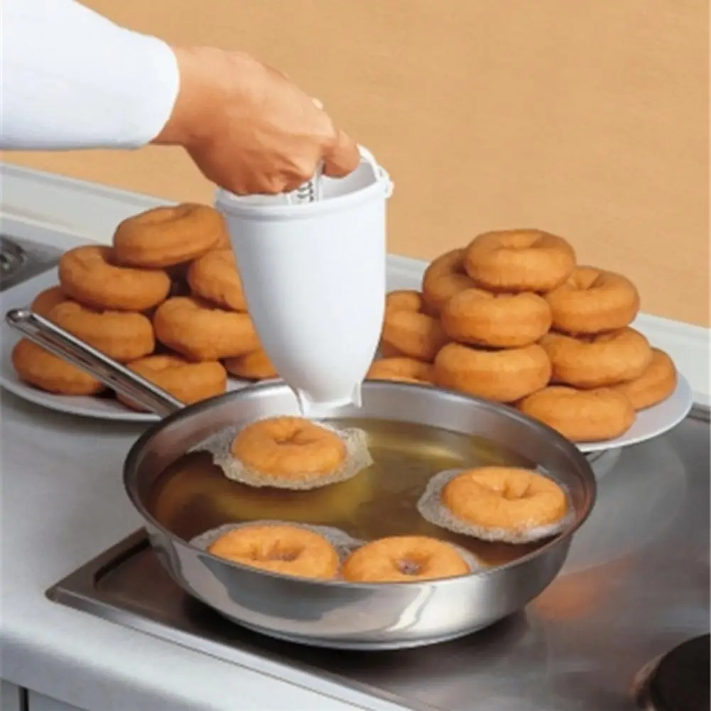 Donut Mould Easy Fast Portable Donut Maker Manual Waffle Dispenser Doughnut Machine Arabic Waffle Plastic Lightweight Deep Fry
Donut Mould Easy Fast Portable Donut Maker Manual Waffle Dispenser Doughnut Machine Arabic Waffle Plastic Lightweight Deep Fry