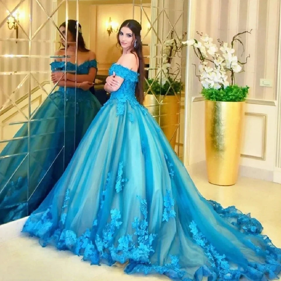 Charming Cobalt Blue Evening Dresses Lace Applique Beads Off The Shoulder Princess Sweet 16 17 Quinceanera Gowns Vestidos Plus
Charming Cobalt Blue Evening Dresses Lace Applique Beads Off The Shoulder Princess Sweet 16 17 Quinceanera Gowns Vestidos Plus
