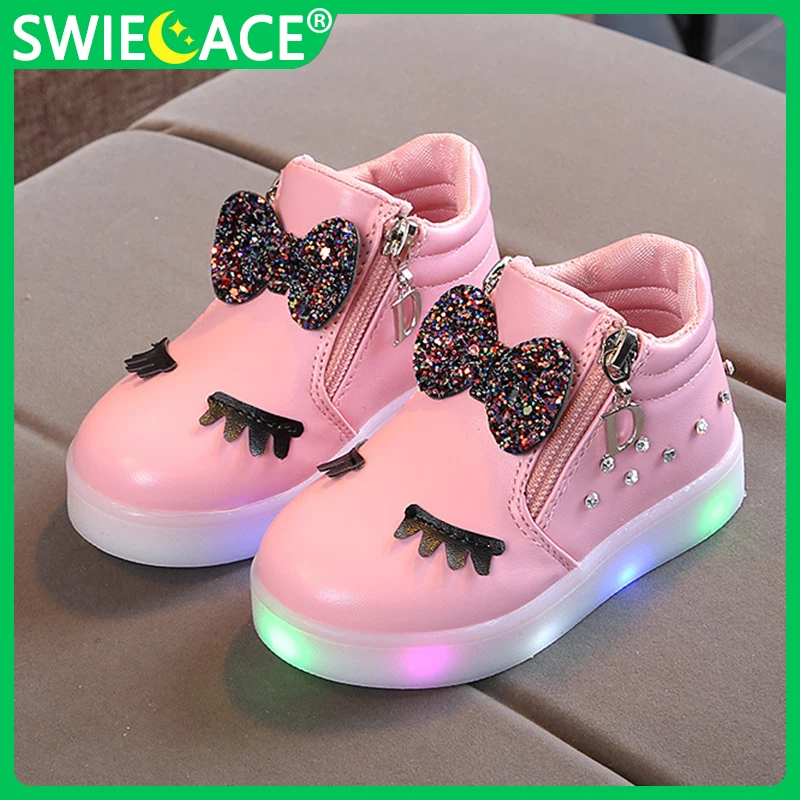 Size 21-30 Baby Girls Bow-knot LED Luminous Shoes Glowing Casual Shoes Children Shoes Kids Sneakers with Led Lights zapatillas
Size 21-30 Baby Girls Bow-knot LED Luminous Shoes Glowing Casual Shoes Children Shoes Kids Sneakers with Led Lights zapatillas