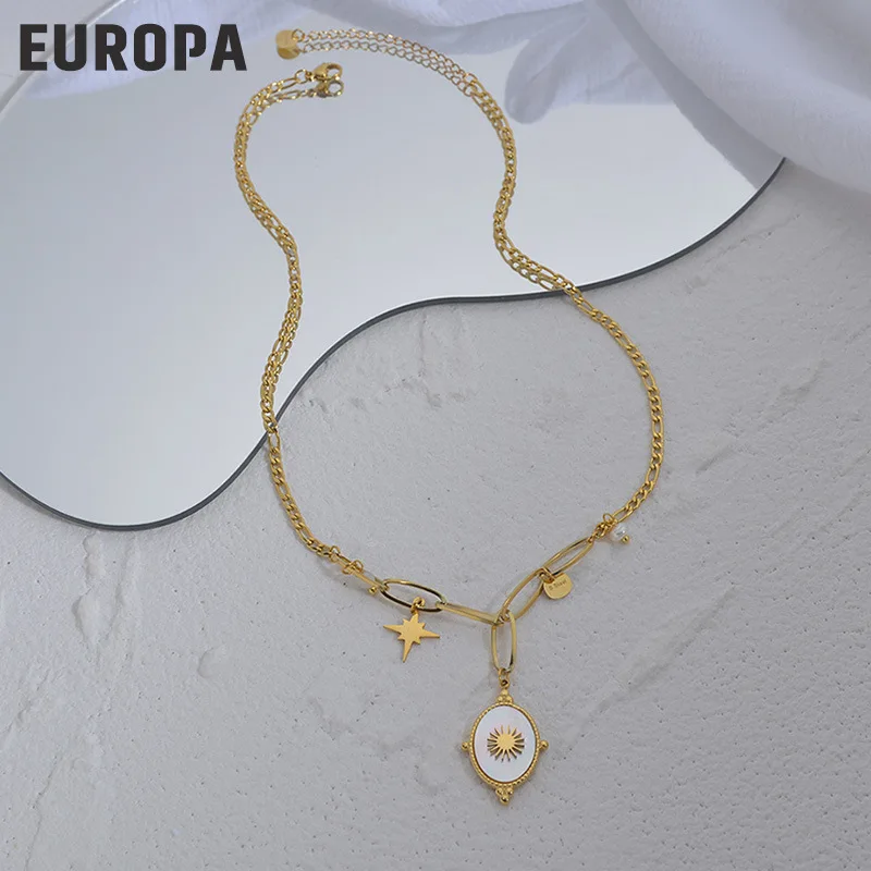 2022 New vintage style gold multi-tiered lady necklace, snake star pendant, gold plated clavicle chain, women's jewelry gifts
2022 New vintage style gold multi-tiered lady necklace, snake star pendant, gold plated clavicle chain, women's jewelry gifts