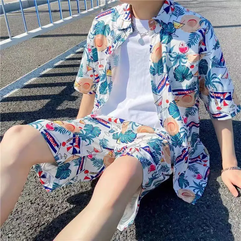 2022 Summer Men's Beach Shorts+Shirt+T-shirt 3 Piece Set Hawaiian Short Sleeve O-neck Casual Ultra-thin Breathable Button Shirt
2022 Summer Men's Beach Shorts+Shirt+T-shirt 3 Piece Set Hawaiian Short Sleeve O-neck Casual Ultra-thin Breathable Button Shirt