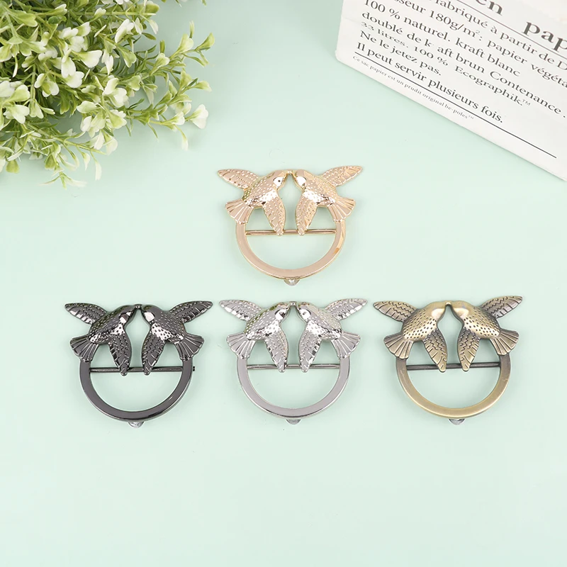1PCS Metal Decoration Buckle Swallow Shape Bag Clip Clasp Hardware Accessories DIY Leather Craft Shoes Wallet Buckle Parts
1PCS Metal Decoration Buckle Swallow Shape Bag Clip Clasp Hardware Accessories DIY Leather Craft Shoes Wallet Buckle Parts