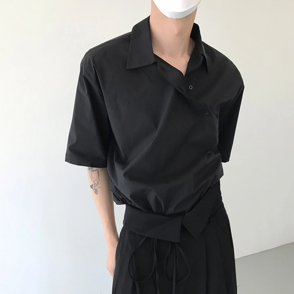 Summer New Short Sleeve Shirt Men Solid Lapel Shirt Fashion Irregular Button Design Tops Japanese Unisex Thin Blouse Streetwear
Summer New Short Sleeve Shirt Men Solid Lapel Shirt Fashion Irregular Button Design Tops Japanese Unisex Thin Blouse Streetwear
