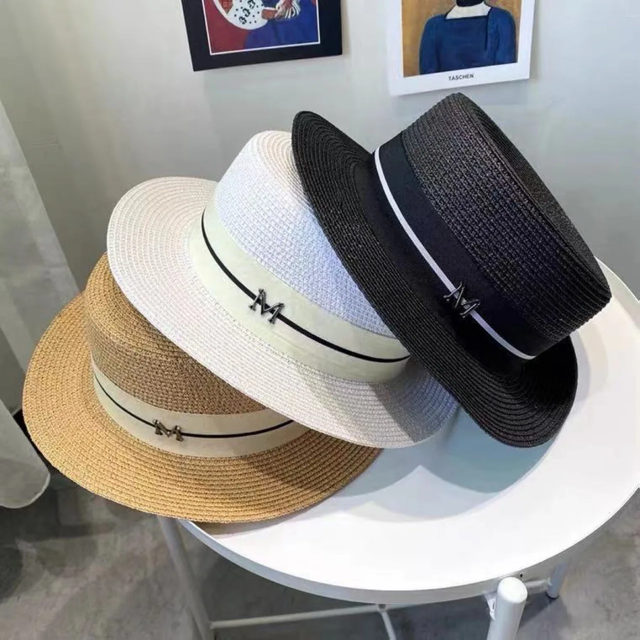 Summer female Simple Flat Top M Label Top Hat Casual Travel Beach Hat Seaside Sunshade Sunscreen Straw Hat Direct Sales
Summer female Simple Flat Top M Label Top Hat Casual Travel Beach Hat Seaside Sunshade Sunscreen Straw Hat Direct Sales