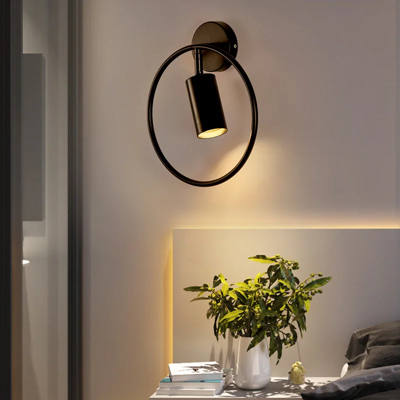 Simple Wall Lamp 180° Rotatable Living Room Bedroom Bedside Lamp LED Luxury Wall Light Stair Aisle Spotlights Interior Lighting
Simple Wall Lamp 180° Rotatable Living Room Bedroom Bedside Lamp LED Luxury Wall Light Stair Aisle Spotlights Interior Lighting
