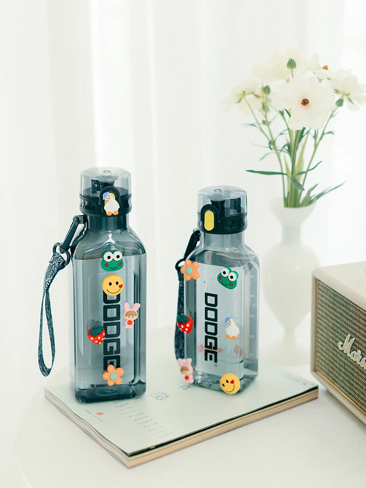 700ml/1000ml Creative Portable Water Bottle With Bounce Lid Rope Large Capacity Cute Sports Cup
700ml/1000ml Creative Portable Water Bottle With Bounce Lid Rope Large Capacity Cute Sports Cup