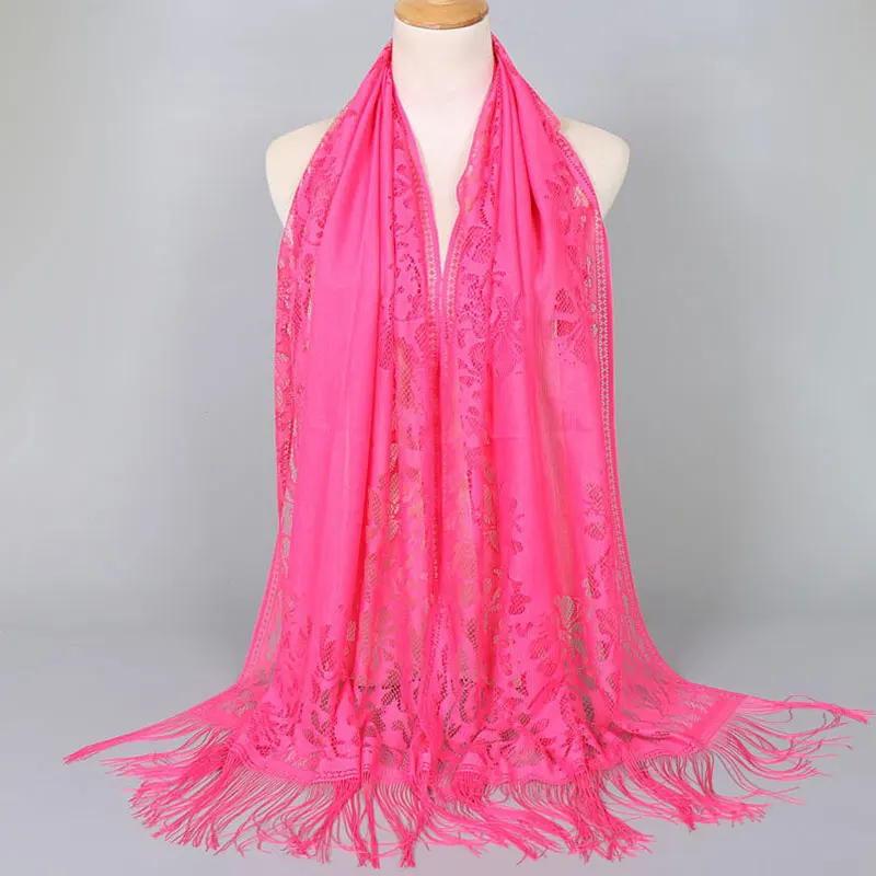 Pure Color Breathable Spring Women Lace Scarf Lady's Headscarf Hollow Triangle Scarf Women Tassel Shawls And Scarves Fashion New
Pure Color Breathable Spring Women Lace Scarf Lady's Headscarf Hollow Triangle Scarf Women Tassel Shawls And Scarves Fashion New