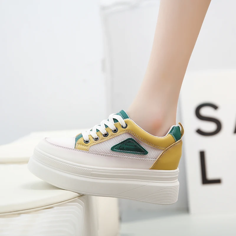 White Platform Sport Shoes Wedge Sneakers Fashion Hollow Breathe Ladies Casual Sneakers of Women Autumn Women's Vulcanized Shoes
White Platform Sport Shoes Wedge Sneakers Fashion Hollow Breathe Ladies Casual Sneakers of Women Autumn Women's Vulcanized Shoes