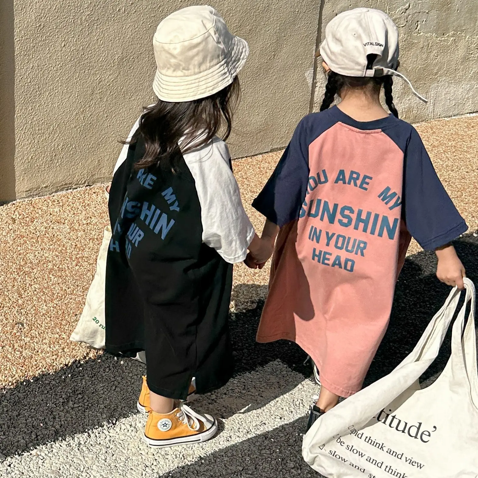 Children Clothing Girls Dress Korean Style Cotton Short Sleeve Spring Summer 2023 New Baby Long Style Letter T Shirt Dress
Children Clothing Girls Dress Korean Style Cotton Short Sleeve Spring Summer 2023 New Baby Long Style Letter T Shirt Dress