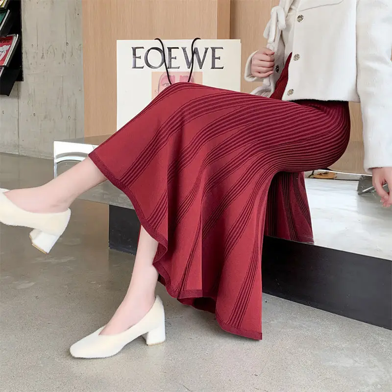 Knitted Fishtail Skirt Half Length Skirt Slim Figure Hip Bag Fashionable Big Hem Skirt 2023 Autumn New Women's Wrap Skirt Q83
Knitted Fishtail Skirt Half Length Skirt Slim Figure Hip Bag Fashionable Big Hem Skirt 2023 Autumn New Women's Wrap Skirt Q83
