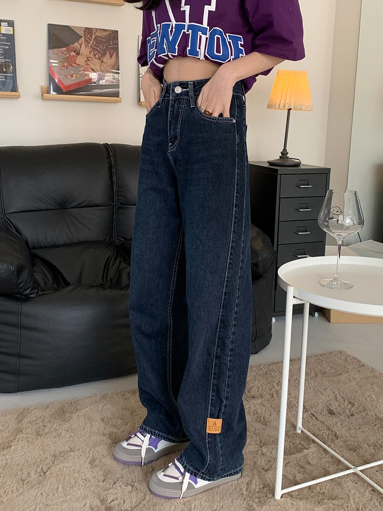 2022 Women's Retro Blue Pants Vintage High Waist Women Jeans Streetwear Straight Leg Denim Trousers Fashion Pantalones
2022 Women's Retro Blue Pants Vintage High Waist Women Jeans Streetwear Straight Leg Denim Trousers Fashion Pantalones