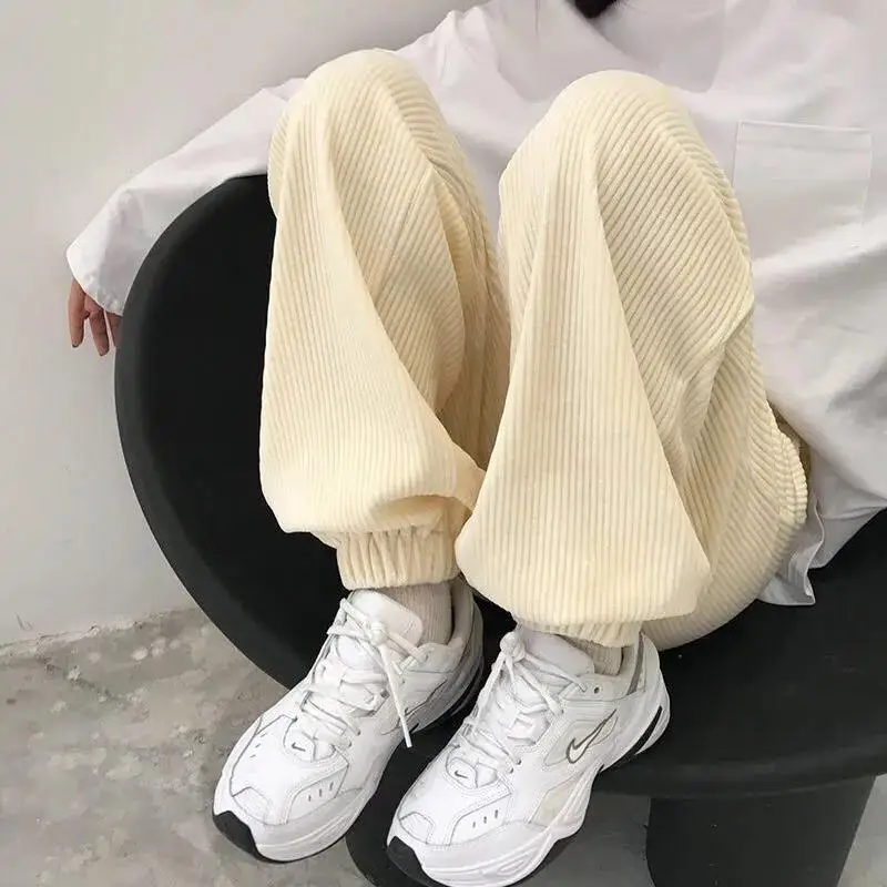 Corduroy Casual Pants Womens 2022 Autumn Winter Thicken Korean Fashion Harajuku Sweatpants Baggy High Waist Joggers Pants Female
Corduroy Casual Pants Womens 2022 Autumn Winter Thicken Korean Fashion Harajuku Sweatpants Baggy High Waist Joggers Pants Female