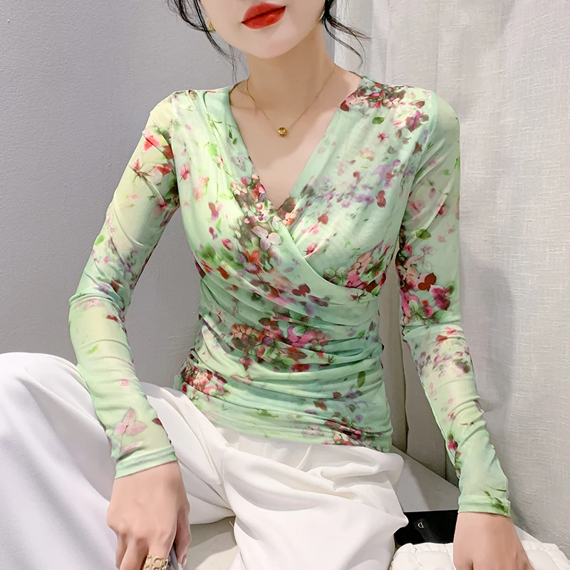 2023 New Fall Winter European Clothes Gauze Office T-Shirt Fashion Sexy V-Neck Print Ditsy Women's Tops Long Sleeve Tees 39215
2023 New Fall Winter European Clothes Gauze Office T-Shirt Fashion Sexy V-Neck Print Ditsy Women's Tops Long Sleeve Tees 39215