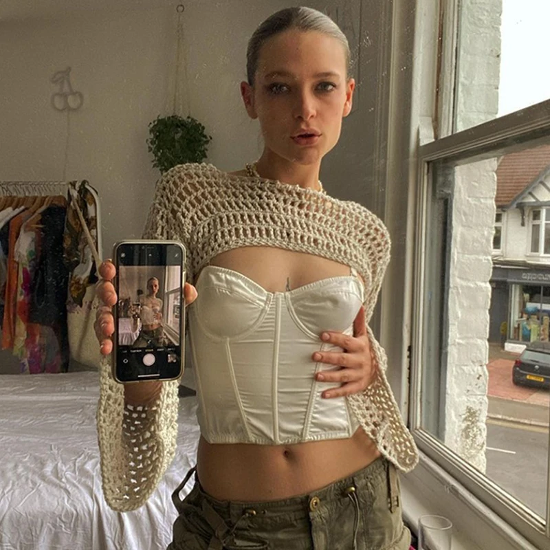 Women Crochet Knit Hollow Out Crop Top Long Flared Sleeve Shrug Sweater Mesh Cover Ups Cardigan Streetwear 
Women Crochet Knit Hollow Out Crop Top Long Flared Sleeve Shrug Sweater Mesh Cover Ups Cardigan Streetwear