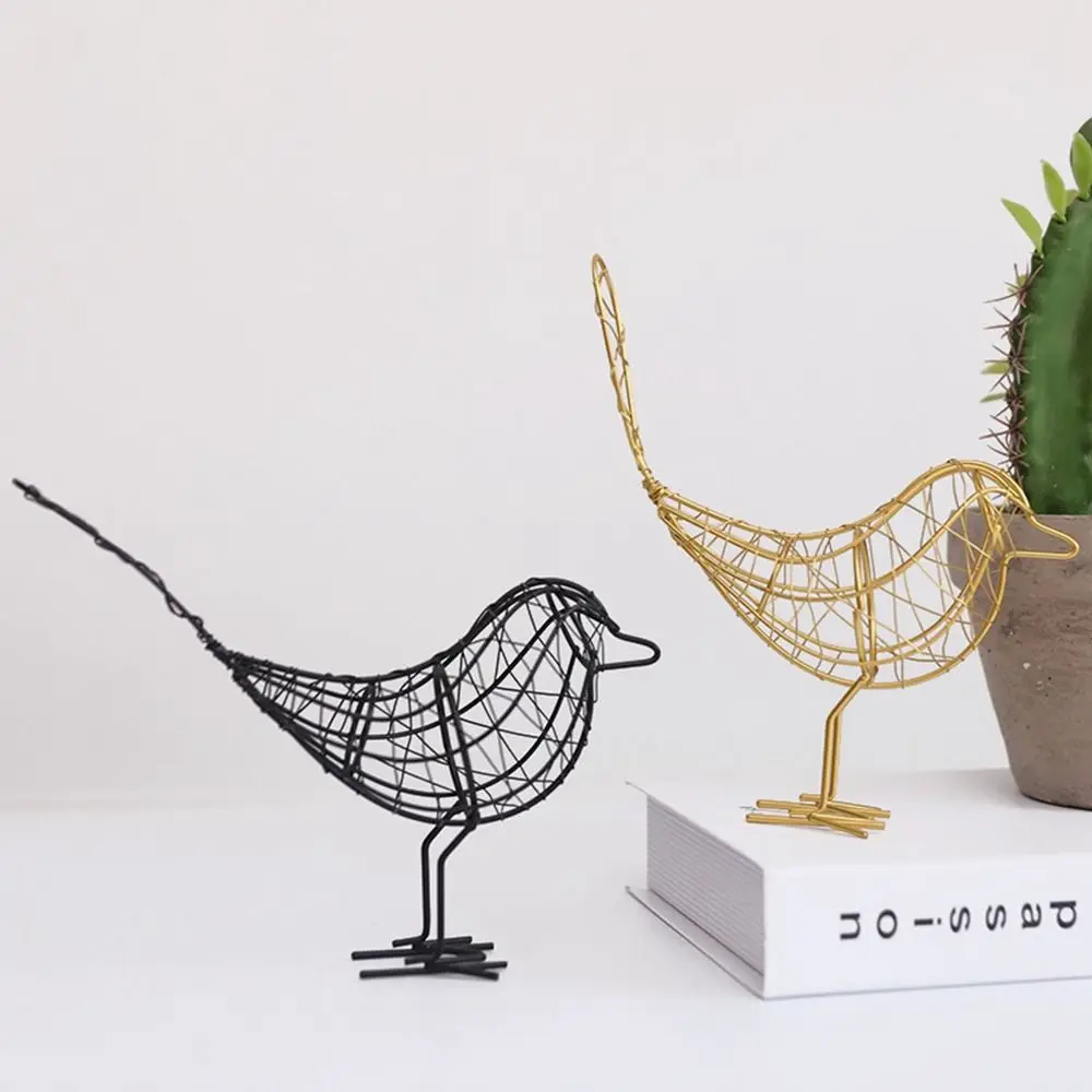 Hot Sale Iron Bird Figurines Abstract Hollow Bird Model Retro Nordic Home Decoration Art Craft Gift Metal Bird Desk Ornament
Hot Sale Iron Bird Figurines Abstract Hollow Bird Model Retro Nordic Home Decoration Art Craft Gift Metal Bird Desk Ornament