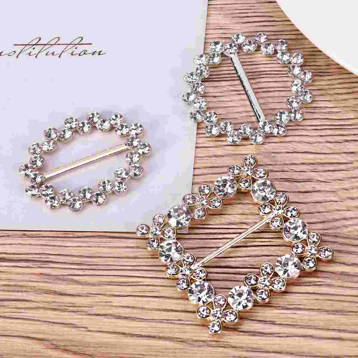 3 Pcs Pearl Rhinestone Clothing Corner Knotted Buckle T-shirt Decorative Fashion Rings Costume Dress Accessories
3 Pcs Pearl Rhinestone Clothing Corner Knotted Buckle T-shirt Decorative Fashion Rings Costume Dress Accessories