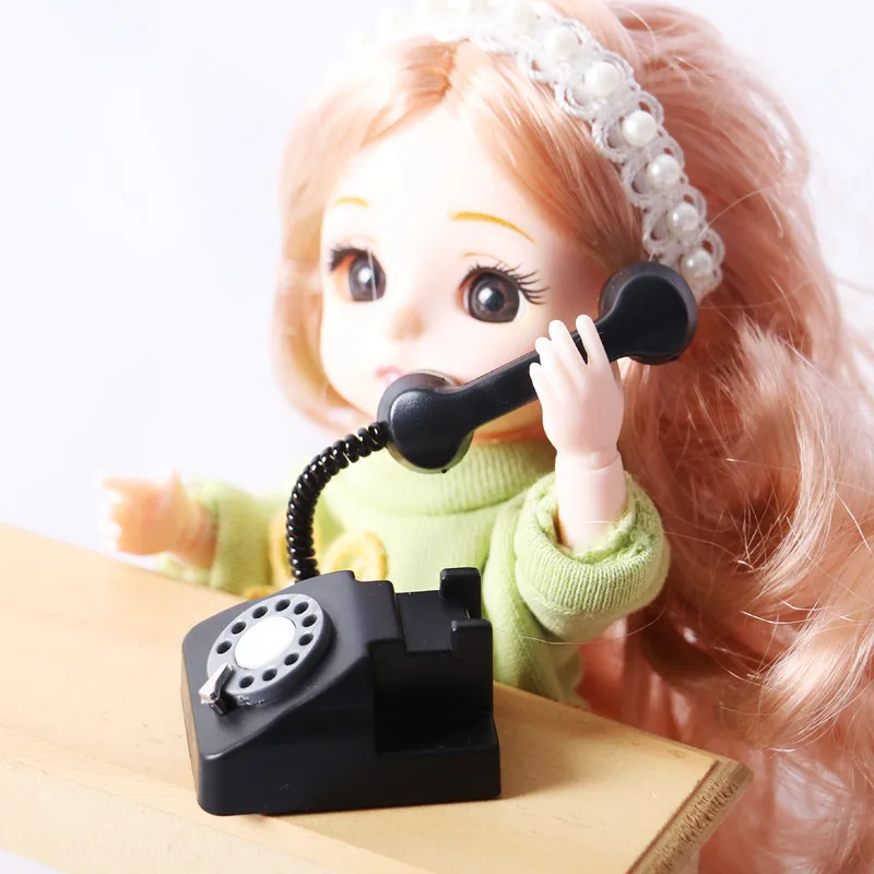 1/12 Dollhouse Nostalgic Mini Telephone Model Mini Miniature Retro Scene Home Furnishings for BJD Doll House Ornaments
1/12 Dollhouse Nostalgic Mini Telephone Model Mini Miniature Retro Scene Home Furnishings for BJD Doll House Ornaments