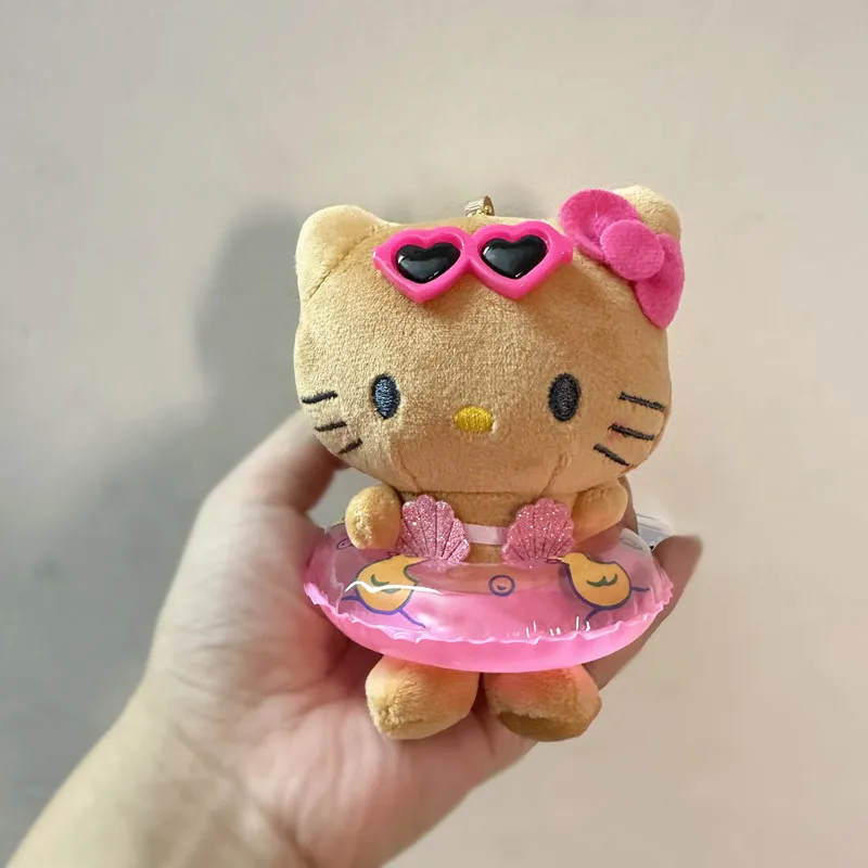 Sanrio Hello Kitty Pendant Kawaii Cartoon Hawaiian Swimming Ring Plush Doll Bag Small Pendant Doll Toy Jewelry Girls Gift
Sanrio Hello Kitty Pendant Kawaii Cartoon Hawaiian Swimming Ring Plush Doll Bag Small Pendant Doll Toy Jewelry Girls Gift