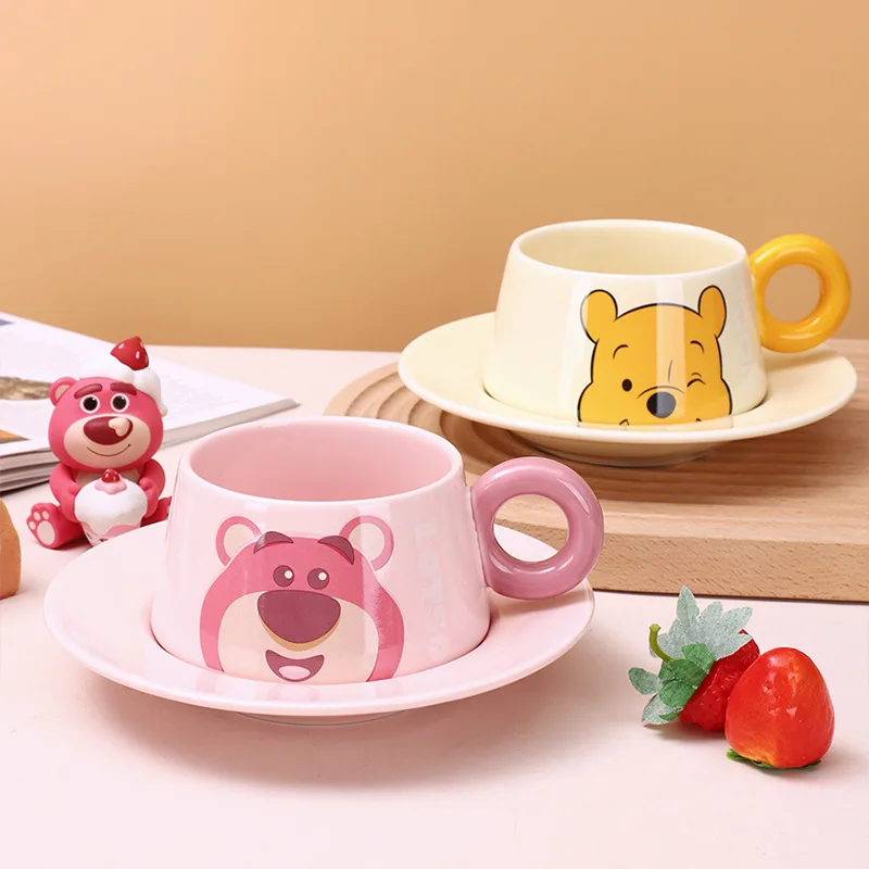 Disney Coffee Cup with Saucer Gift Box Kawaii Lotso Pooh Bear Mickey Minnie Donald Duck Daisy Anime Ceramic Mug Breakfast Cups 
Disney Coffee Cup with Saucer Gift Box Kawaii Lotso Pooh Bear Mickey Minnie Donald Duck Daisy Anime Ceramic Mug Breakfast Cups