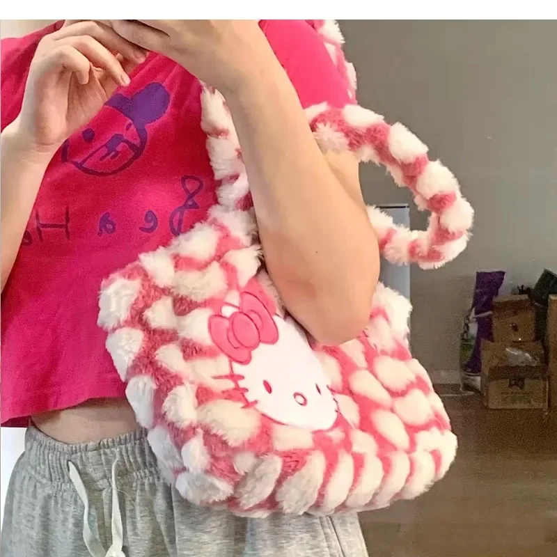 Sanrio Kawaii Anime HelloKitty Shoulder Bag New Cute Pink Love Cartoon Large Capacity Plush Handbag Hot Cool Girl Birthday Gift
Sanrio Kawaii Anime HelloKitty Shoulder Bag New Cute Pink Love Cartoon Large Capacity Plush Handbag Hot Cool Girl Birthday Gift