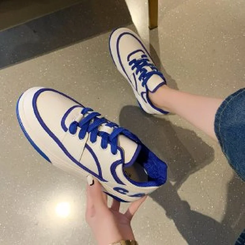 Women's sports shoes casual platform shoes 2022 autumn fashion outdoor walking shoes flat white shoes black Zapatillas Mujer
Women's sports shoes casual platform shoes 2022 autumn fashion outdoor walking shoes flat white shoes black Zapatillas Mujer
