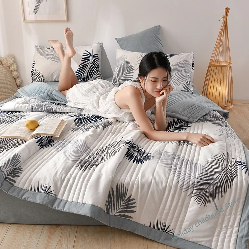 Summer Washed Cotton Quilt Air-conditioning Comforter Soft Breathable Blanket Thin Leaf Print Bedspread Bed Cover Home Textiles
Summer Washed Cotton Quilt Air-conditioning Comforter Soft Breathable Blanket Thin Leaf Print Bedspread Bed Cover Home Textiles