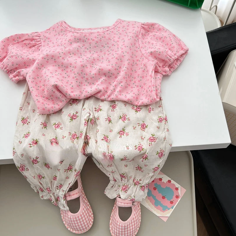 Kids Clothes Girls Summer Suit 2022 New Girls Summer Short Sleeved Top Children Broken Flower Anti Mosquito Pants Two-piece Set
Kids Clothes Girls Summer Suit 2022 New Girls Summer Short Sleeved Top Children Broken Flower Anti Mosquito Pants Two-piece Set