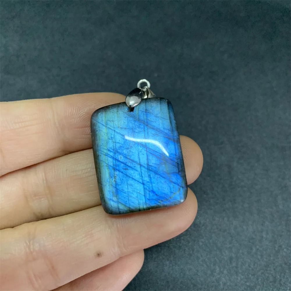 27.5X22X6.4MM Only1 Smooth Shining Natural Labradorite Square Pendants Necklaces Gradient Rectangle Jewelry 925 Silver Crystals
27.5X22X6.4MM Only1 Smooth Shining Natural Labradorite Square Pendants Necklaces Gradient Rectangle Jewelry 925 Silver Crystals