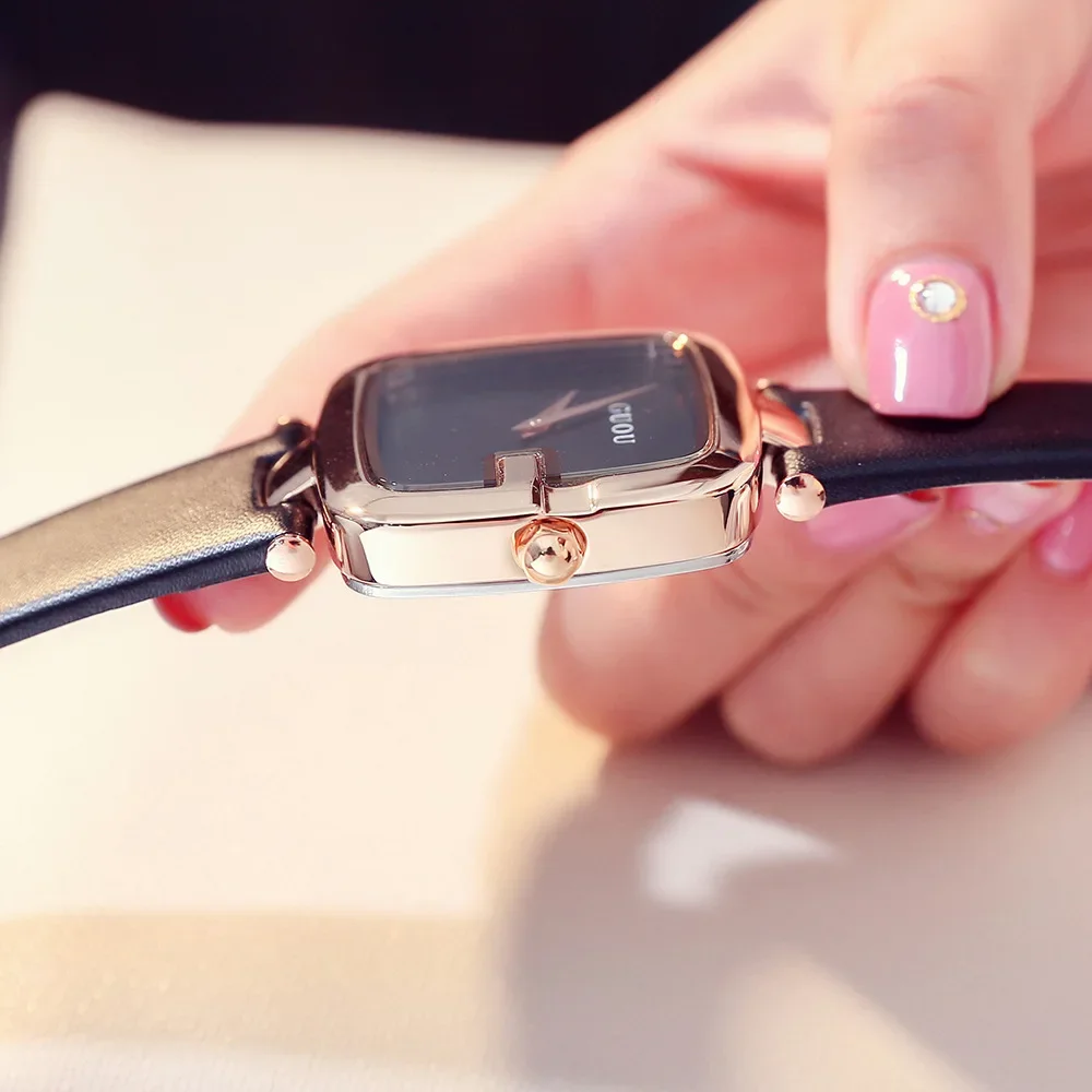 GUOU Guo womens Watch simple personality square watch trend ladies watch leather Shi Ying watch women
GUOU Guo womens Watch simple personality square watch trend ladies watch leather Shi Ying watch women