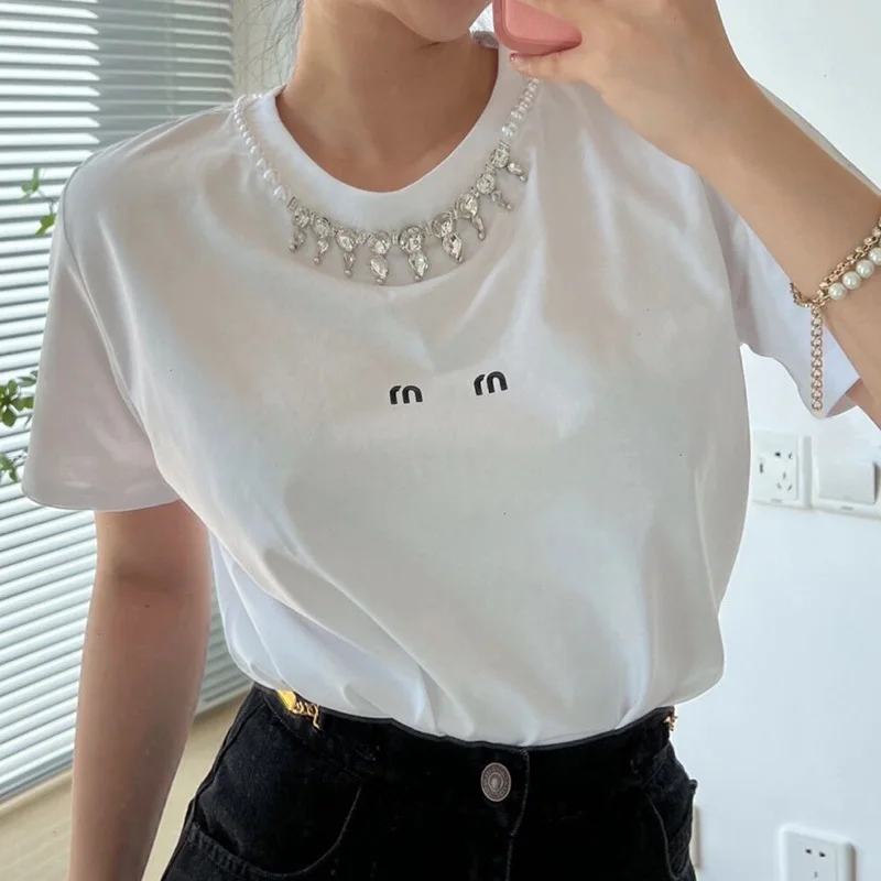 2022 Summer Runway Luxury Look Rhinestone Decoration White T-shirts For Women Letter O Neck Short Sleeve Trendy Beaded Tops
2022 Summer Runway Luxury Look Rhinestone Decoration White T-shirts For Women Letter O Neck Short Sleeve Trendy Beaded Tops