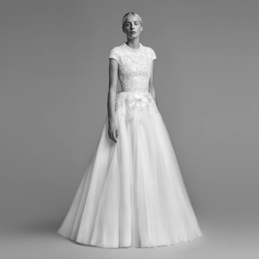 Qcenkeren Scoop Neckline Women vestidos femininos elegantes para casamento Bridal Gown אירוע רשמי שמלות Wedding Dress
Qcenkeren Scoop Neckline Women vestidos femininos elegantes para casamento Bridal Gown אירוע רשמי שמלות Wedding Dress