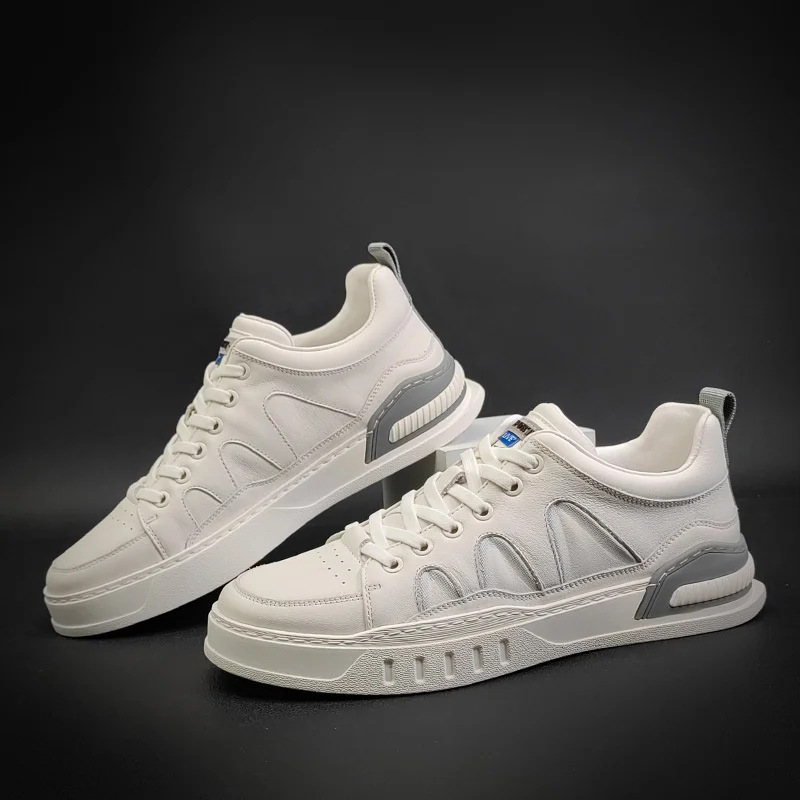 Роскошные брендовые маленькие белые модные мужские Универсальные мужские маленькие повседневные туфли из натуральной кожи
Роскошные брендовые маленькие белые модные мужские Универсальные мужские маленькие повседневные туфли из натуральной кожи