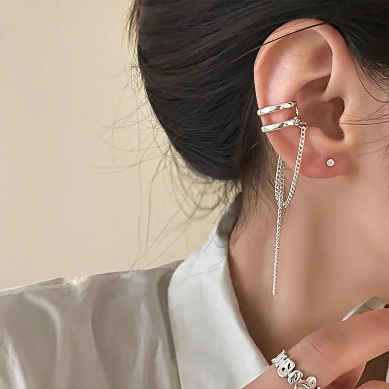 Gothic Punk Cuff Earrings for Women Stainless Steel Silver Color Tassel Chain Earring 2022 New In Couple Party emo Jewelry Gift
Gothic Punk Cuff Earrings for Women Stainless Steel Silver Color Tassel Chain Earring 2022 New In Couple Party emo Jewelry Gift