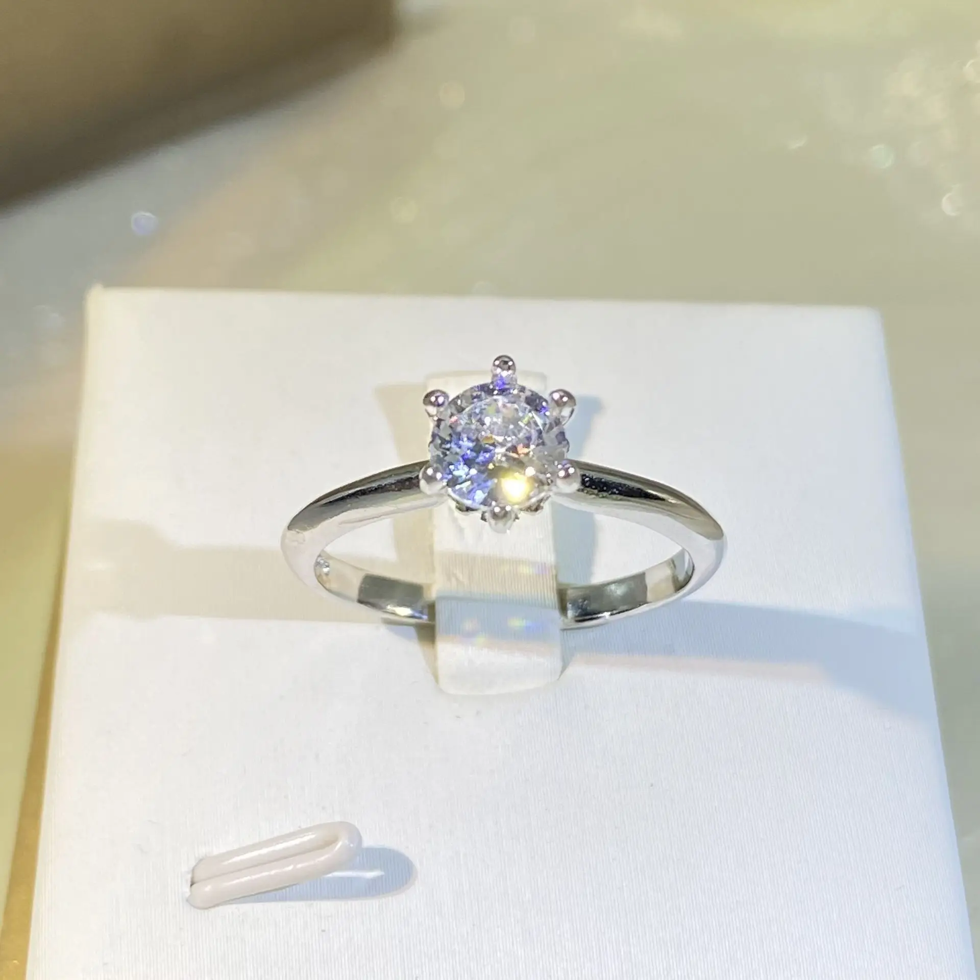 100% 925 Sterling Silver Diamond Ring for Women Anillos De Wedding Bands Silver 925 Jewelry Diamond Gemstone Ring Females
100% 925 Sterling Silver Diamond Ring for Women Anillos De Wedding Bands Silver 925 Jewelry Diamond Gemstone Ring Females