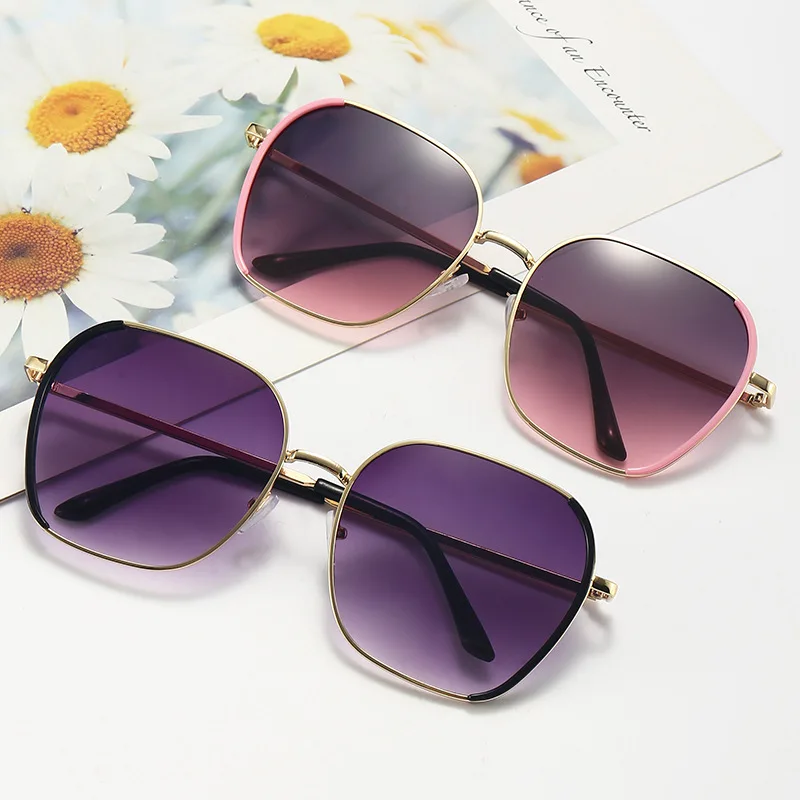 Square Frame Gradient Sunglasses For Women Men Classic Trend Design Car Driving Sun Glasses Fashion Vintage Male Female Eyewear
Square Frame Gradient Sunglasses For Women Men Classic Trend Design Car Driving Sun Glasses Fashion Vintage Male Female Eyewear