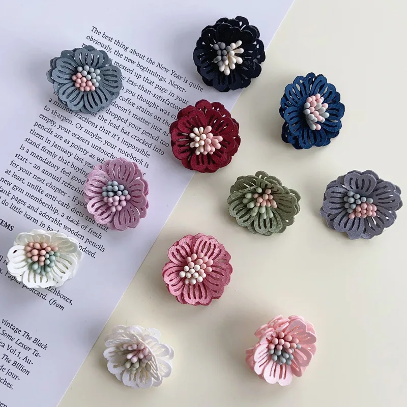 2.5cm satin flower DIY Handmade Fabric Art Clothing Layering Accessories corsage Shoes Flower Hair Accessories 10pcs/lot
2.5cm satin flower DIY Handmade Fabric Art Clothing Layering Accessories corsage Shoes Flower Hair Accessories 10pcs/lot